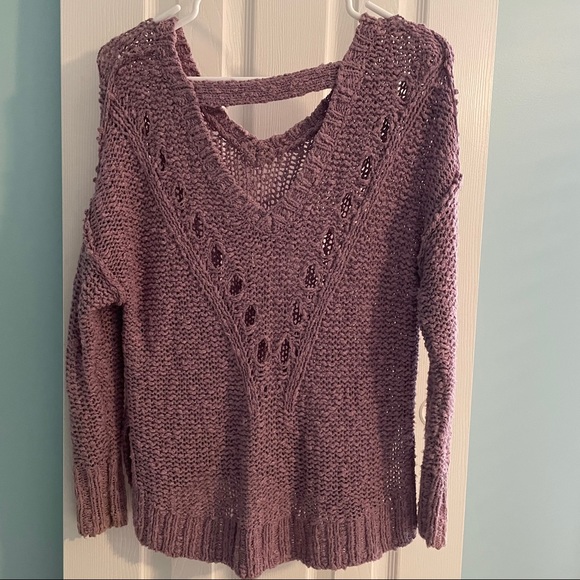 Hollister Sweater - Picture 3 of 3